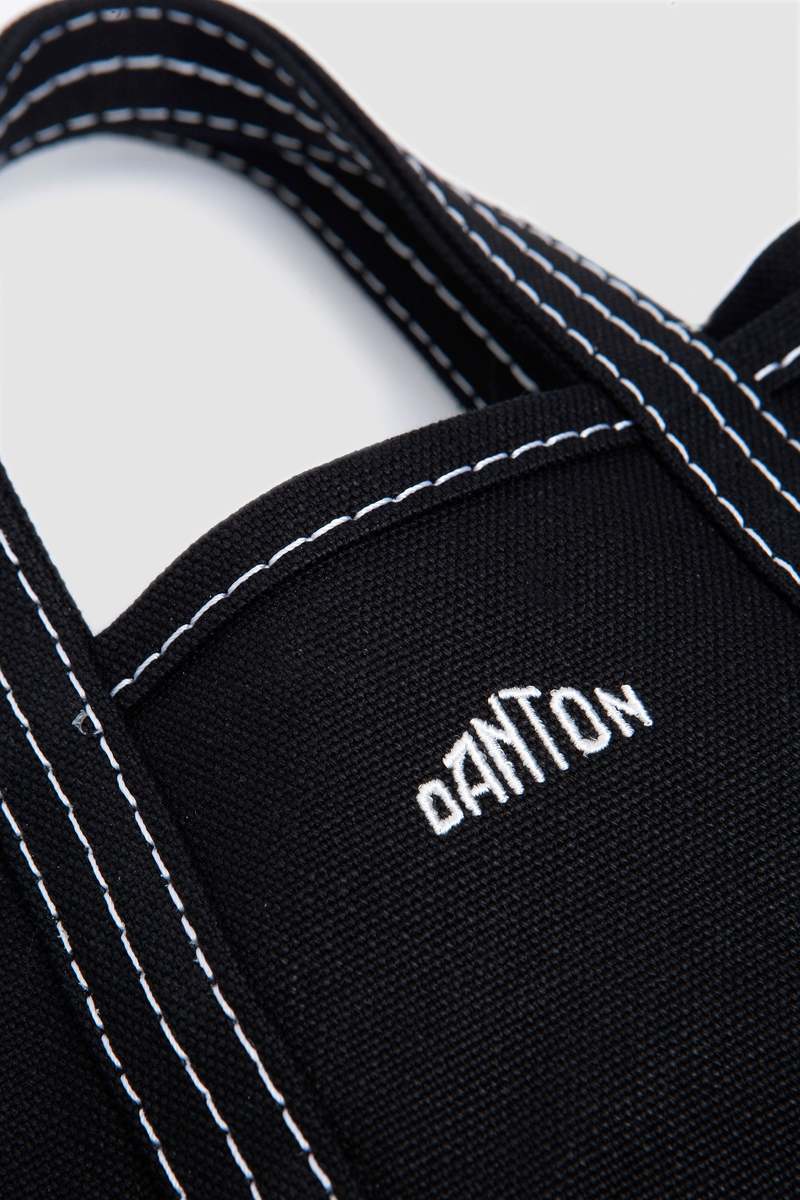 DANTON｜ (COTTON CANVAS TOTE BAG (VOSGES-MOYEN-BLACK)) DNB251U302-0001_02_1080x.jpg?v