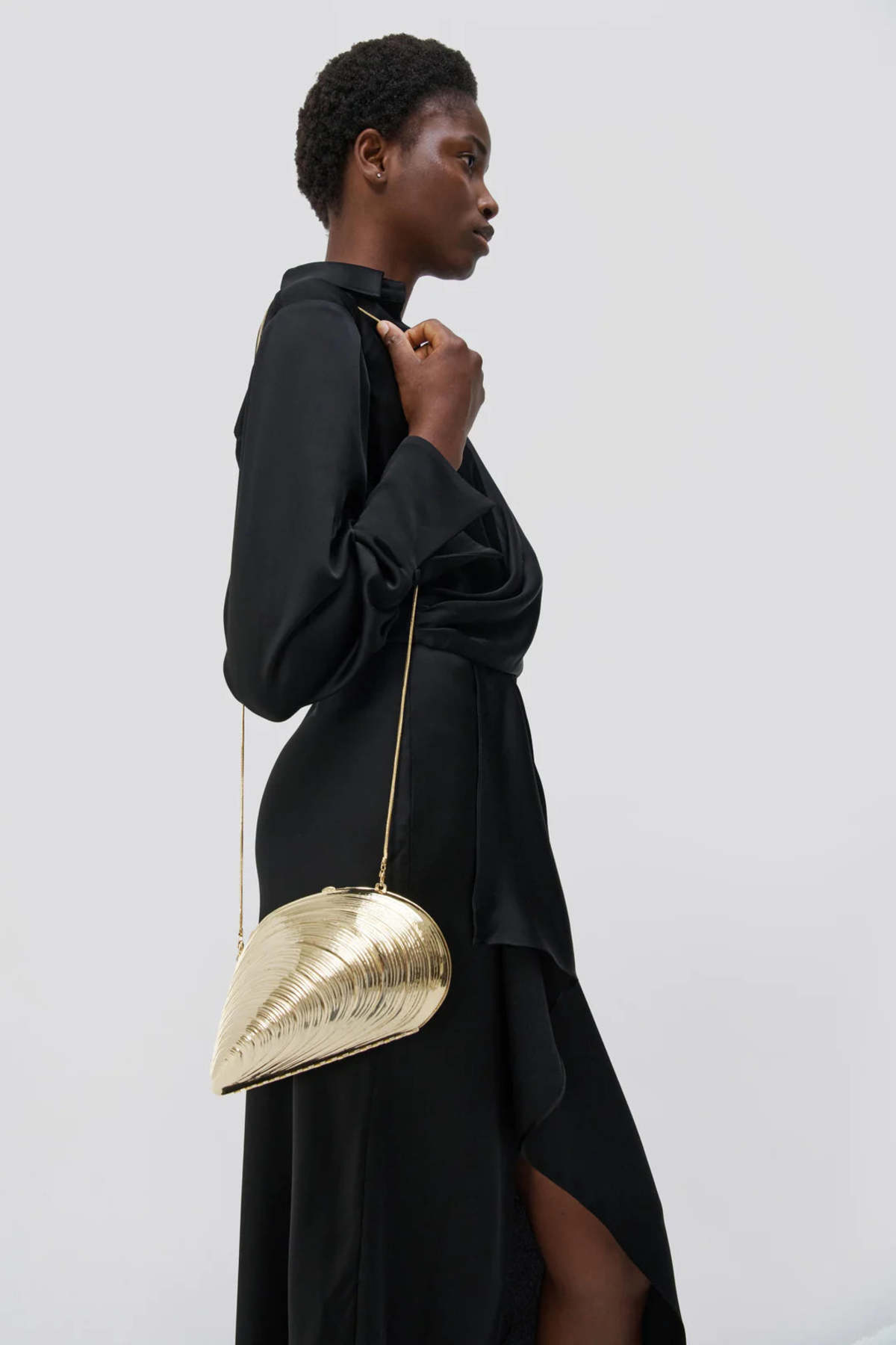 SIMKHAI-Bridget-Metal-Oyster-
