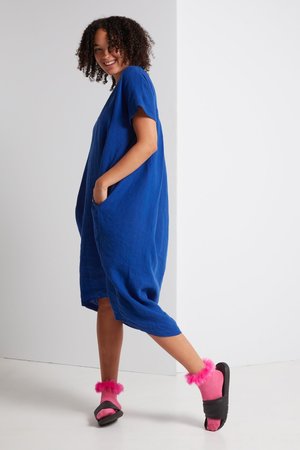 Black Crane Pleated Cocoon Dress Black Crane Pleated Cocoon Dress
