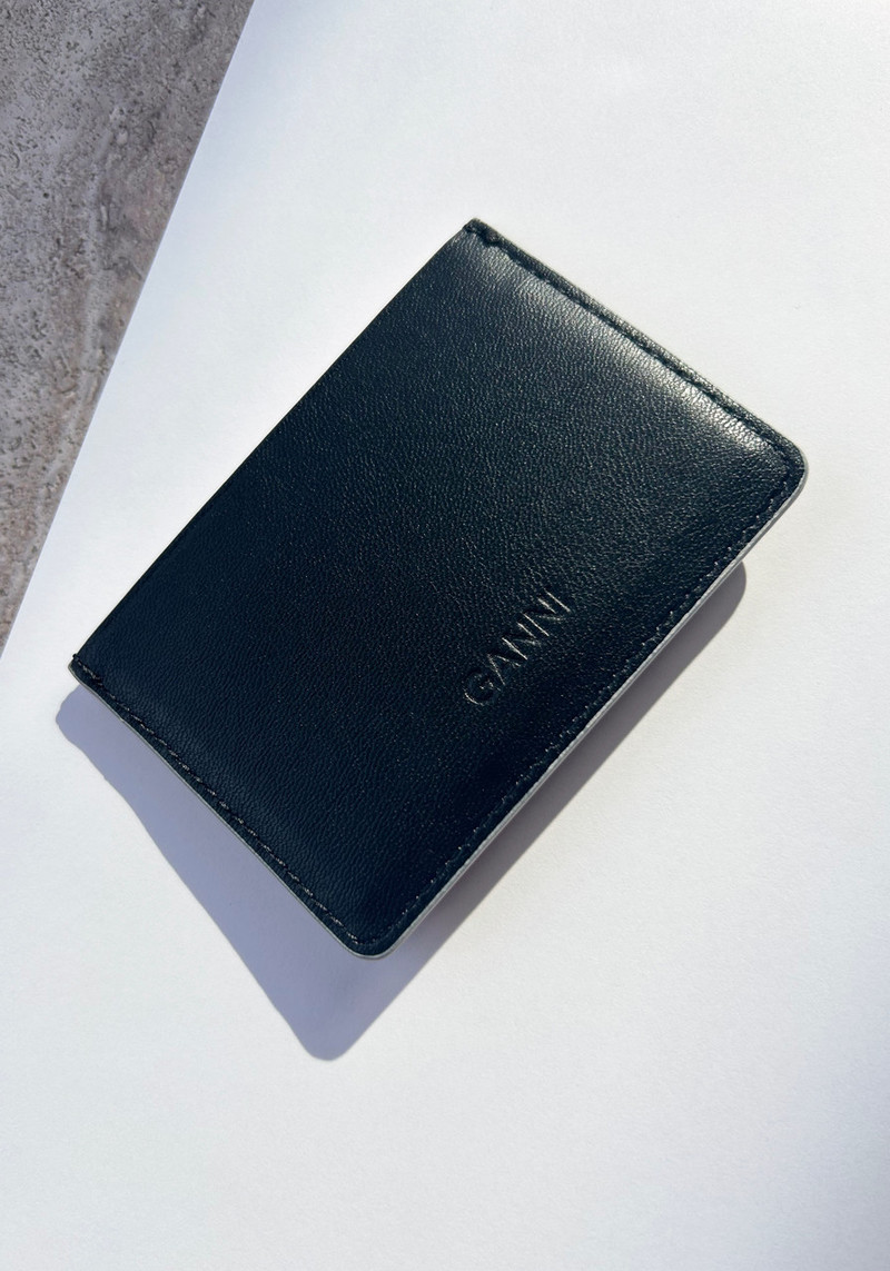 ★Ganni★ Gani Boo Strap Card Holder Black A5396099 A5396099 MUSINSA | GANNI Gani Bous Strap Card Holder - Black / A5396099