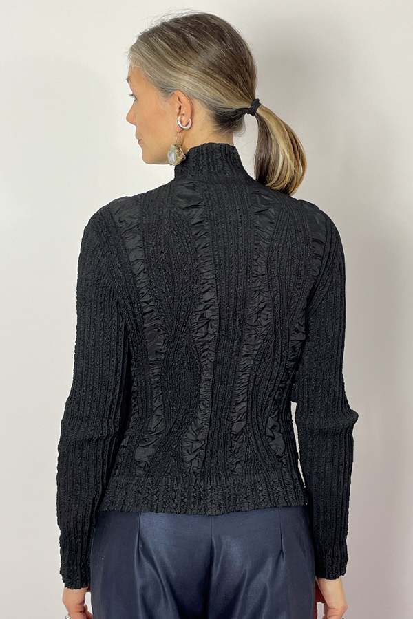 未使用級　PEPLUM by YOSHIKI HISHINUMA プリーツシャツ 未使用級PEPLUM by YOSHIKI HISHINUMA プリーツシャツ