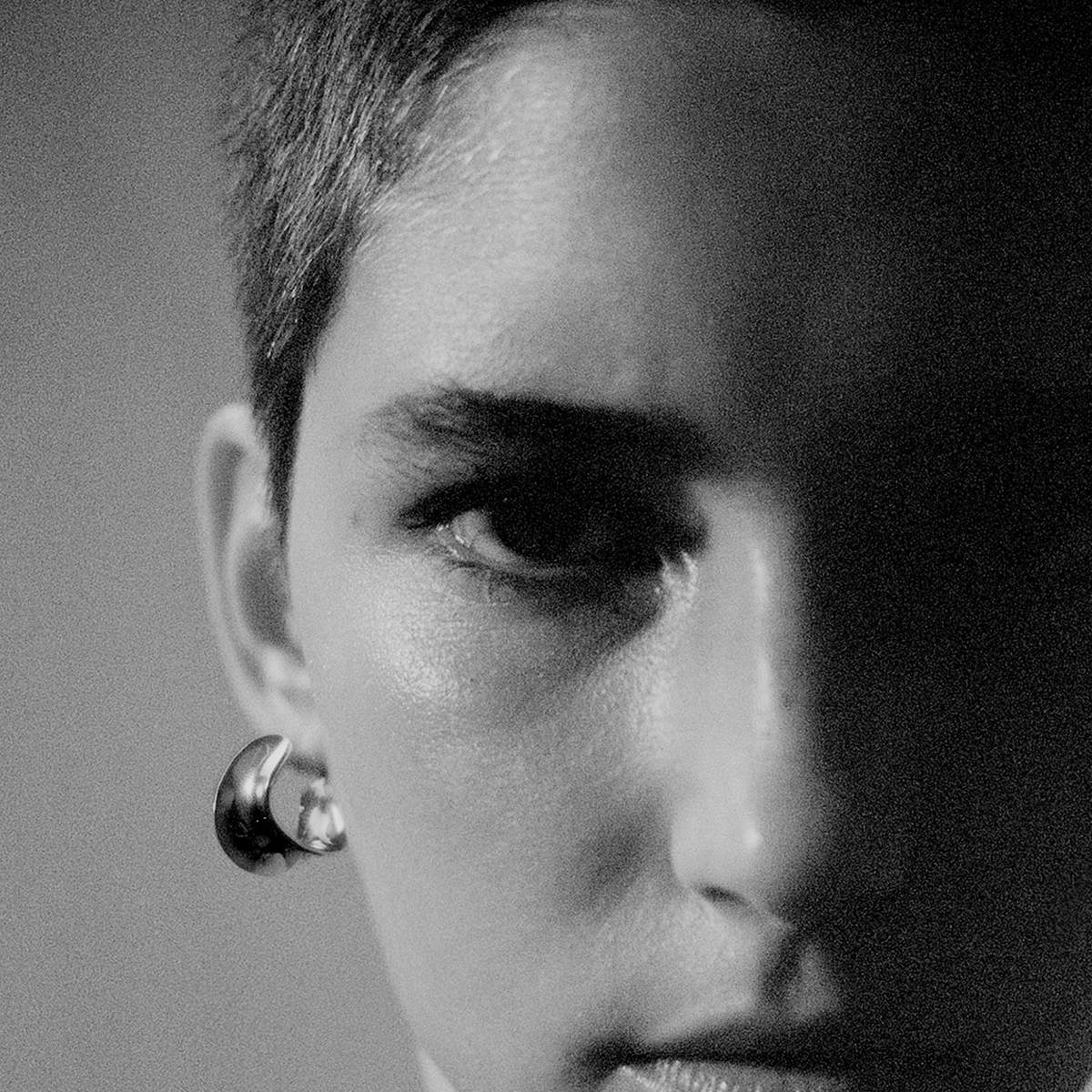 AGMES Mini Laila Hoops - Image 2 of 9