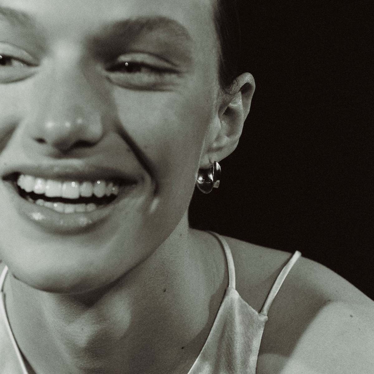 AGMES Mini Laila Hoops - Image 6 of 9