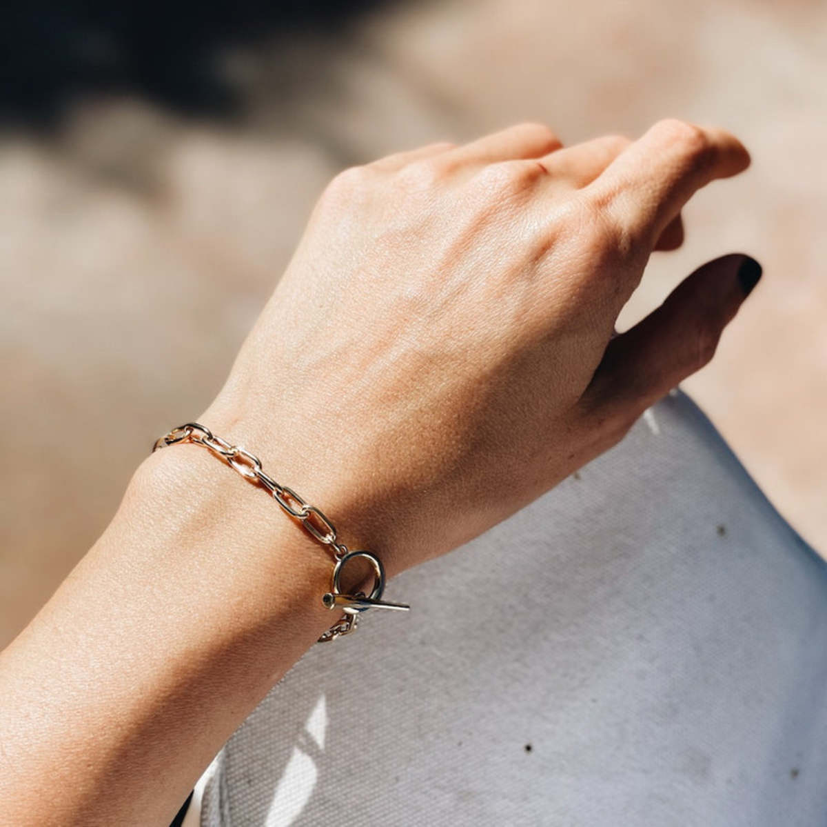 【Gabriela Artigas】Chain Bracelet with Tusk Clasp Stirrup Chain Bracelet with Tusk Clasp | Gabriela Artigas + CO