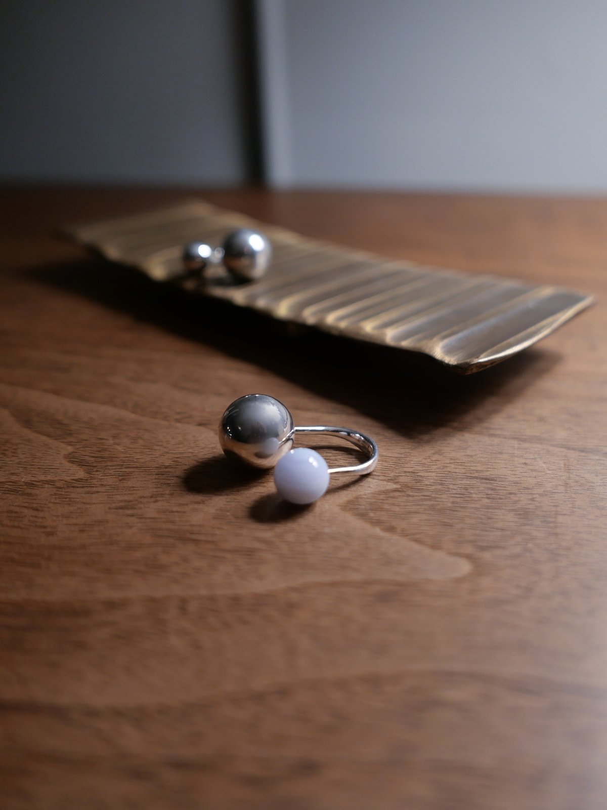 Saskia Diez Sling Ring No 2 - Ice Blue/Silver | Garmentory