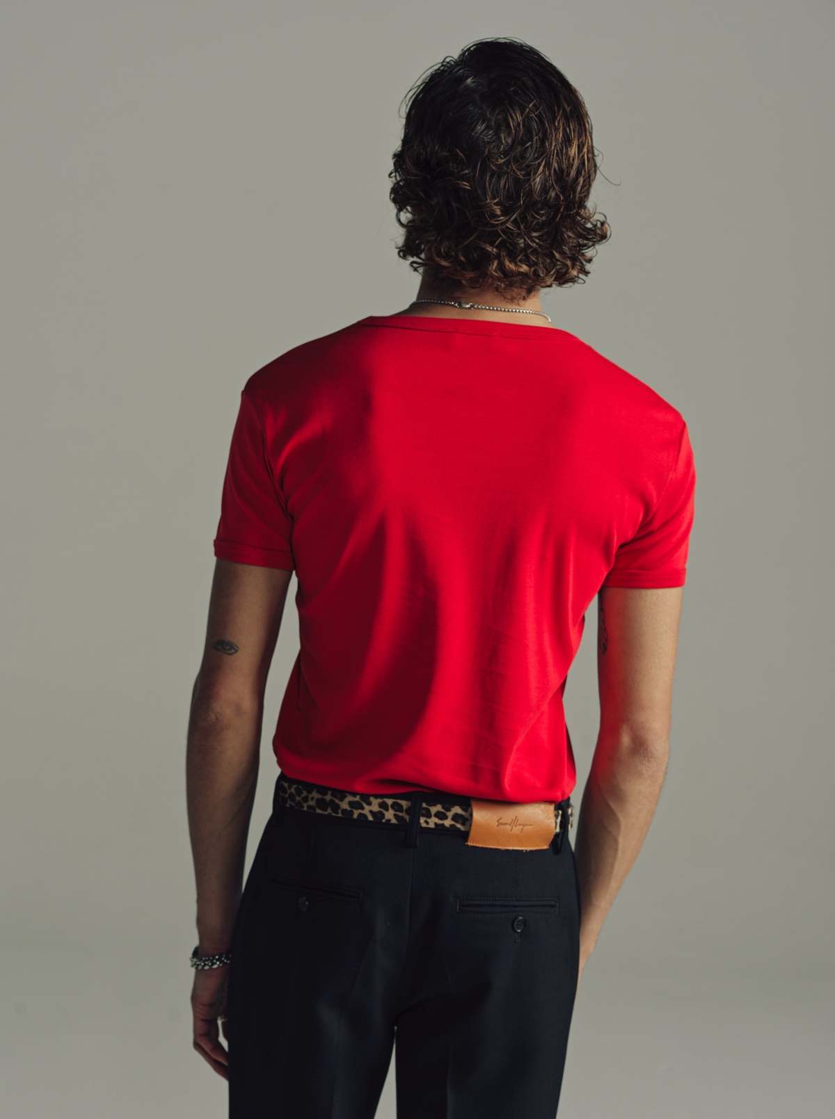 【関税込み】Second/Layer レッド Swayzee リブTシャツ SECOND/LAYER Ribbed Swayze Tee - Red | Garmentory