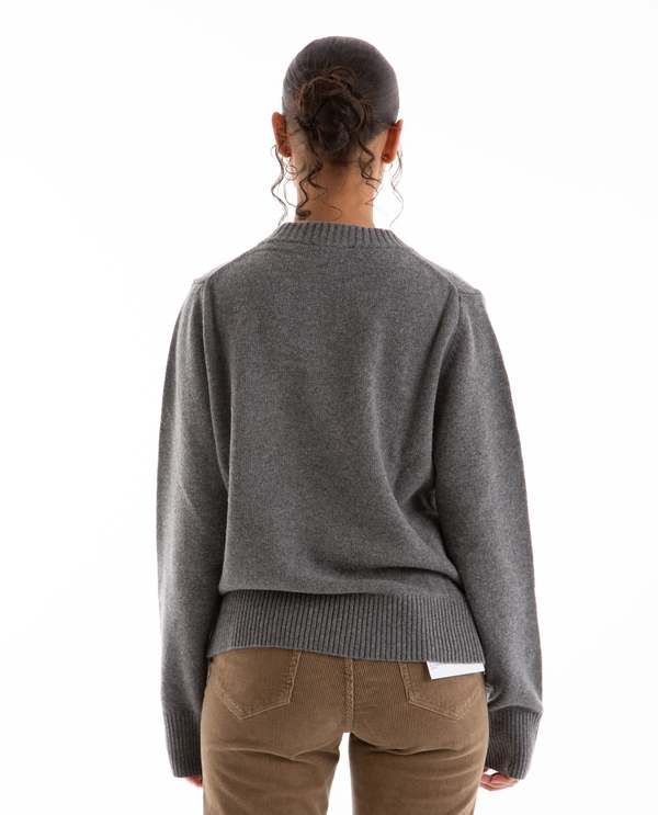【匿名配送】GANNI ストロベリー柄 セーター グレー Ganni Graphic O Neck Strawberry Pullover - FROST GRAY | Garmentory