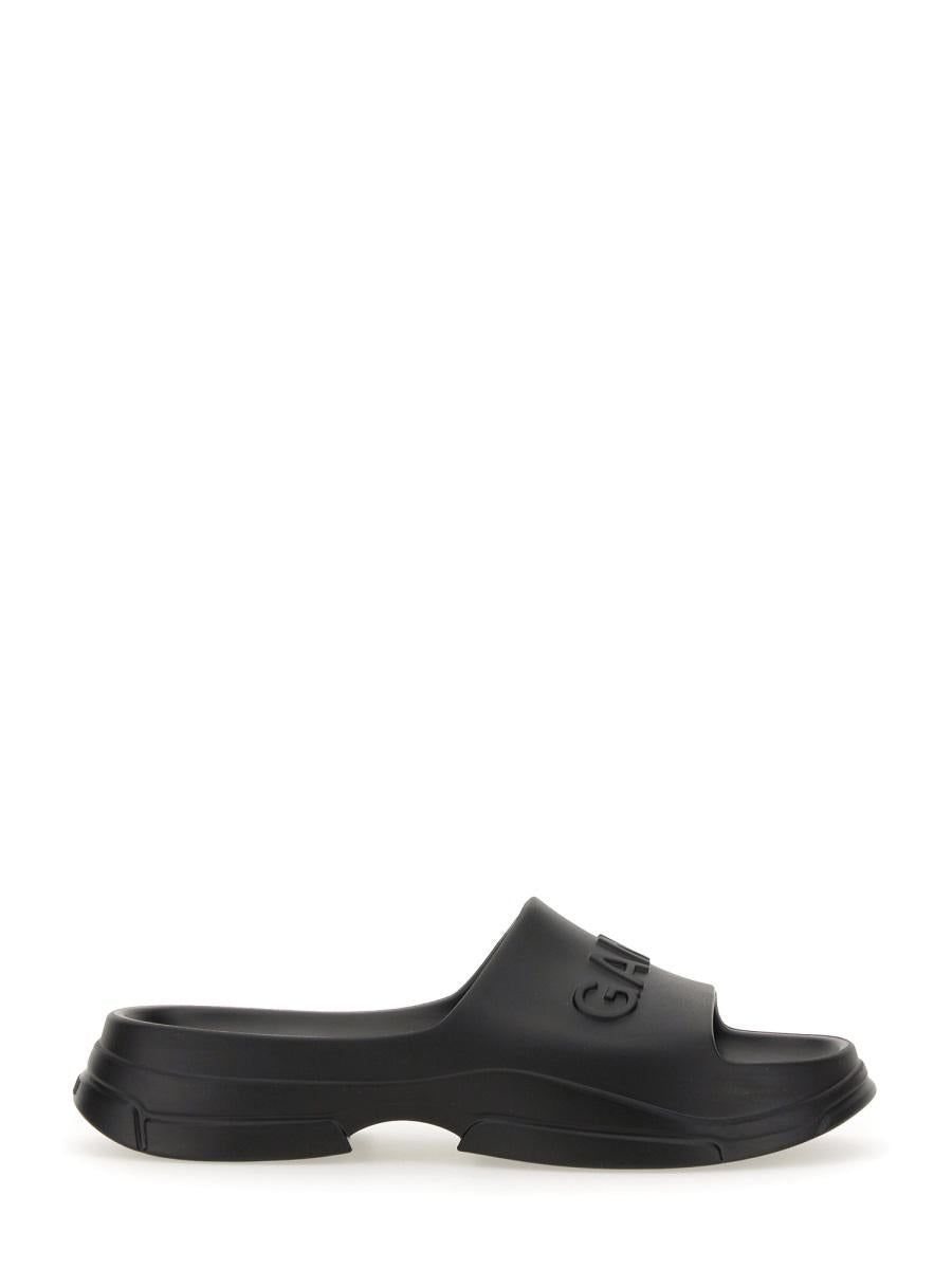 【送料&関税込】Ganni Slide Sandal With Logo GANNI logo-embossed Slide Sandals | Green | FARFETCH