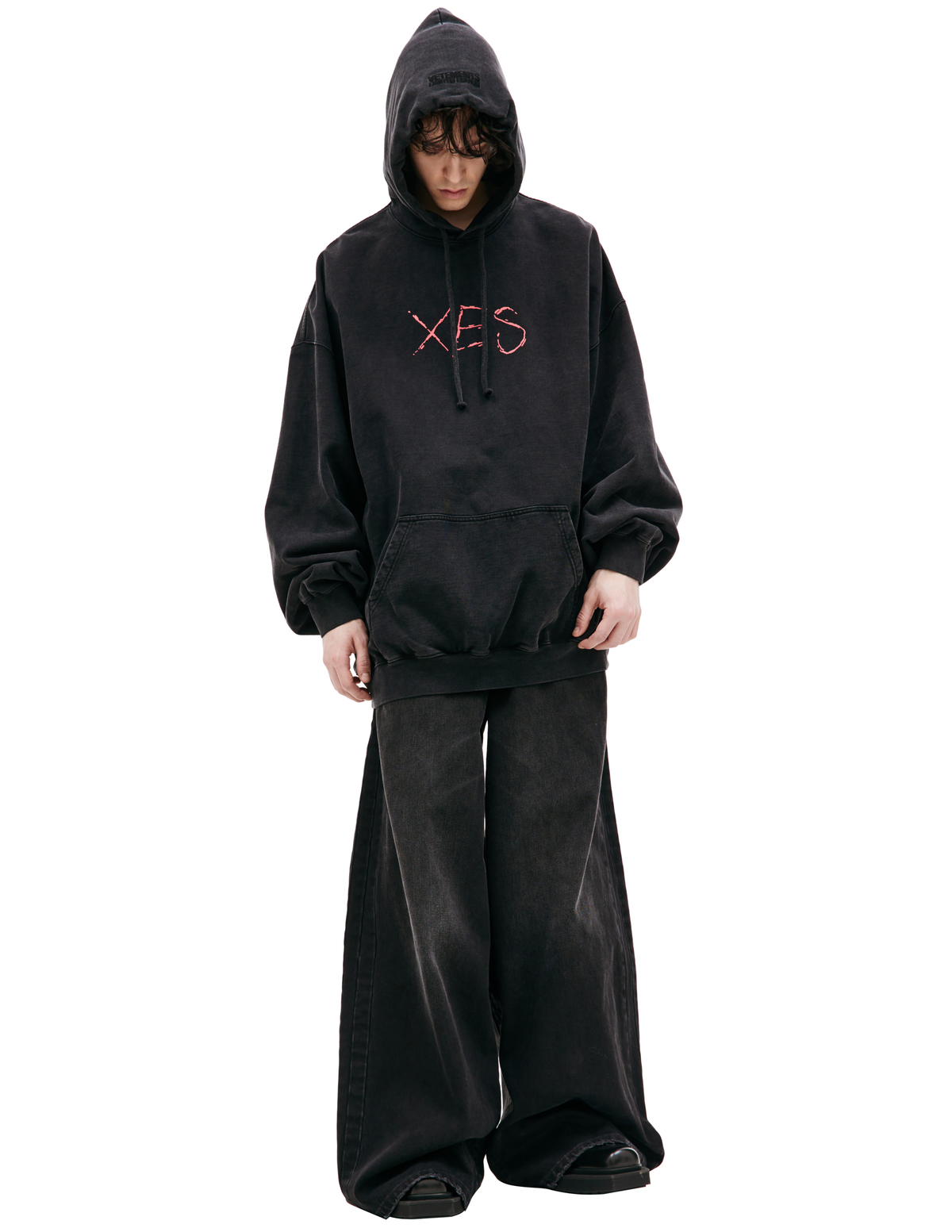 0*0様 VETEMENTS XES ブラック パーカー Vetements XES printed hoodie - Black | Garmentory
