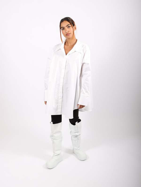Fisherman Boot in Cracked White by YUME YUME | Garmentory