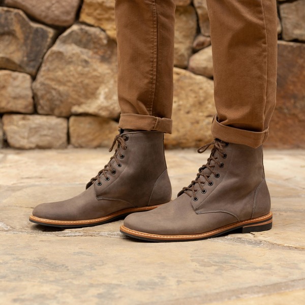 NEW in box! Nisolo All Weather Leather Men\'s Andres Boots size 9 ? Nisolo Andrés All Weather Boot – Tobacco Leather – Men main image 4
