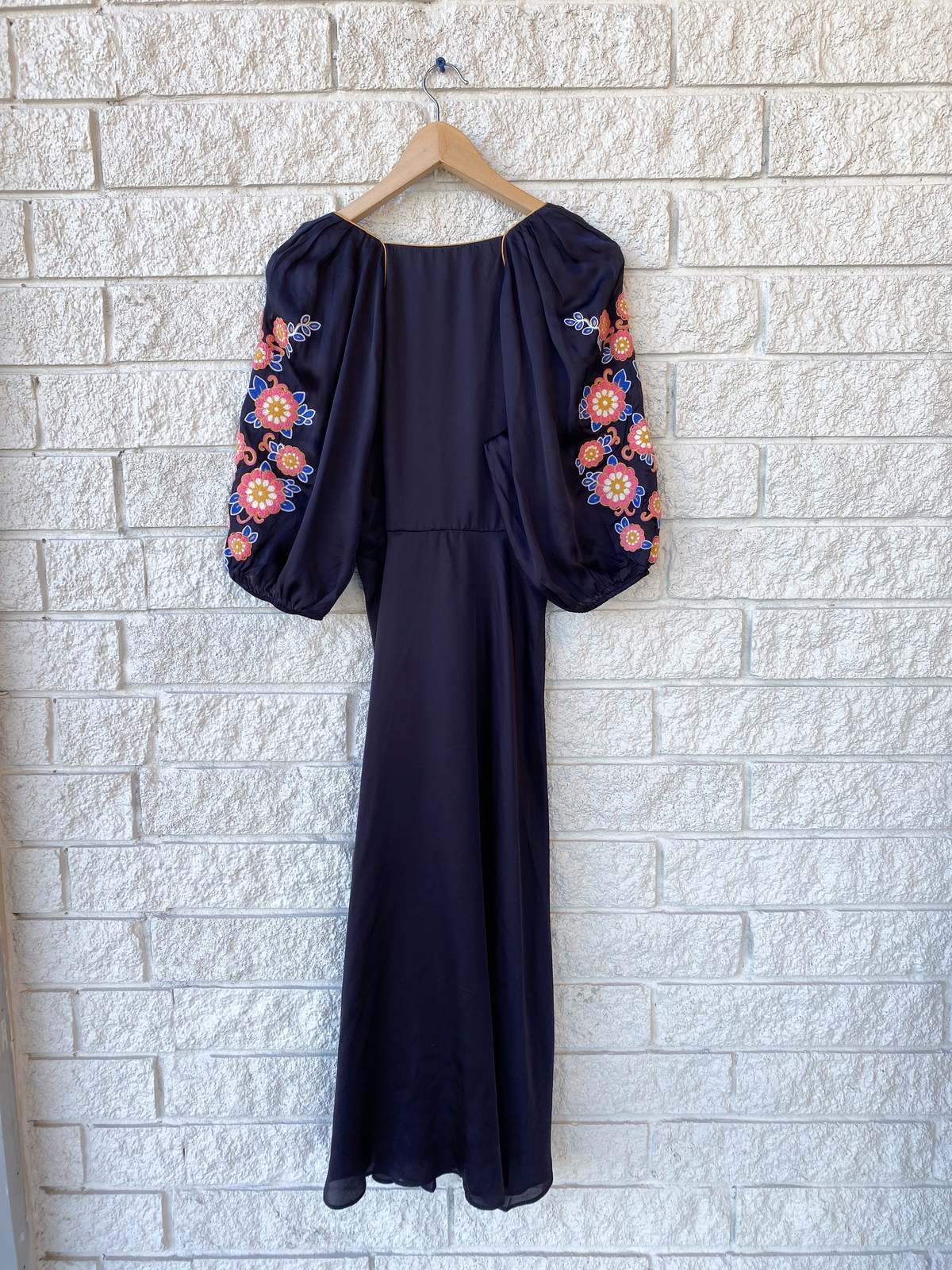 The Great. The Sagebrush Dress - Navy Country Floral Embroidery | Garmentory The Great. The Sagebrush Dress - Navy Country Floral Embroidery | Garmentory
