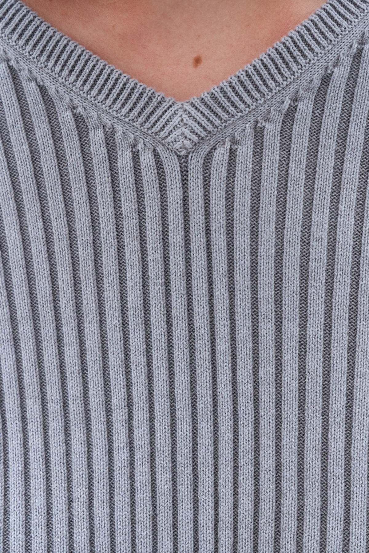 【関税込み】Filippa K グレー Andrew セーター 関税込み】Filippa K グレー Andrew セーター (Filippa K