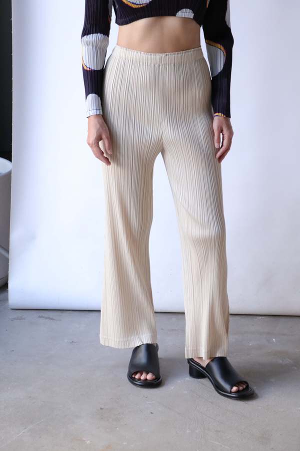 PLEATS PLEASE 3 ベージュ パンツ ISSEY MIYAKE 日本 Issey Miyake Pleats Please by Issey Miyake Thicker Bottoms - Cream