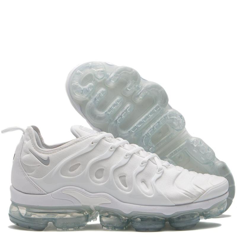 vapormax plus white sale
