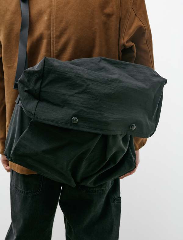 MAN-TLE R0 G2 Messenger Bag - Black Nylon | Garmentory