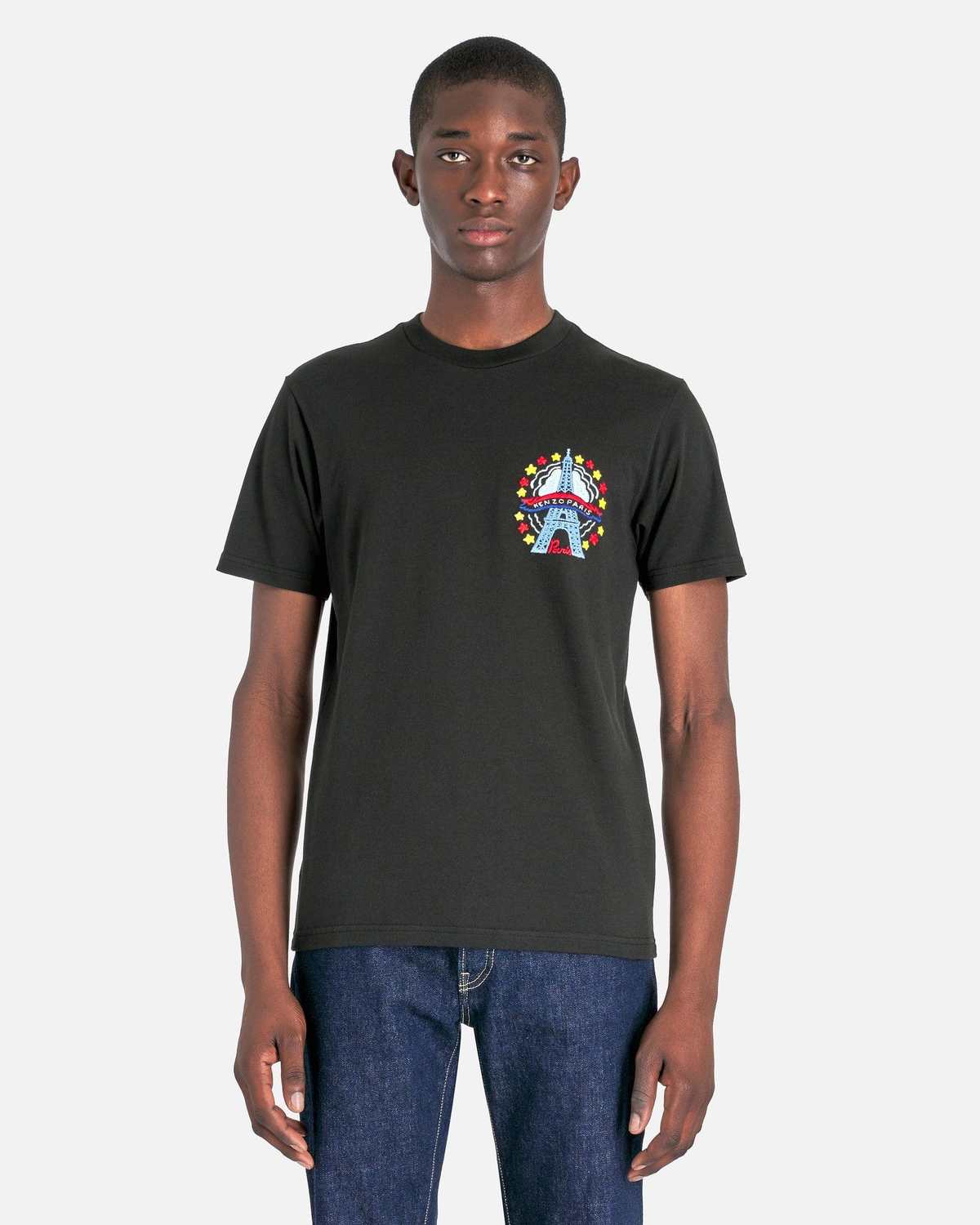T-Shirt-in-Black-