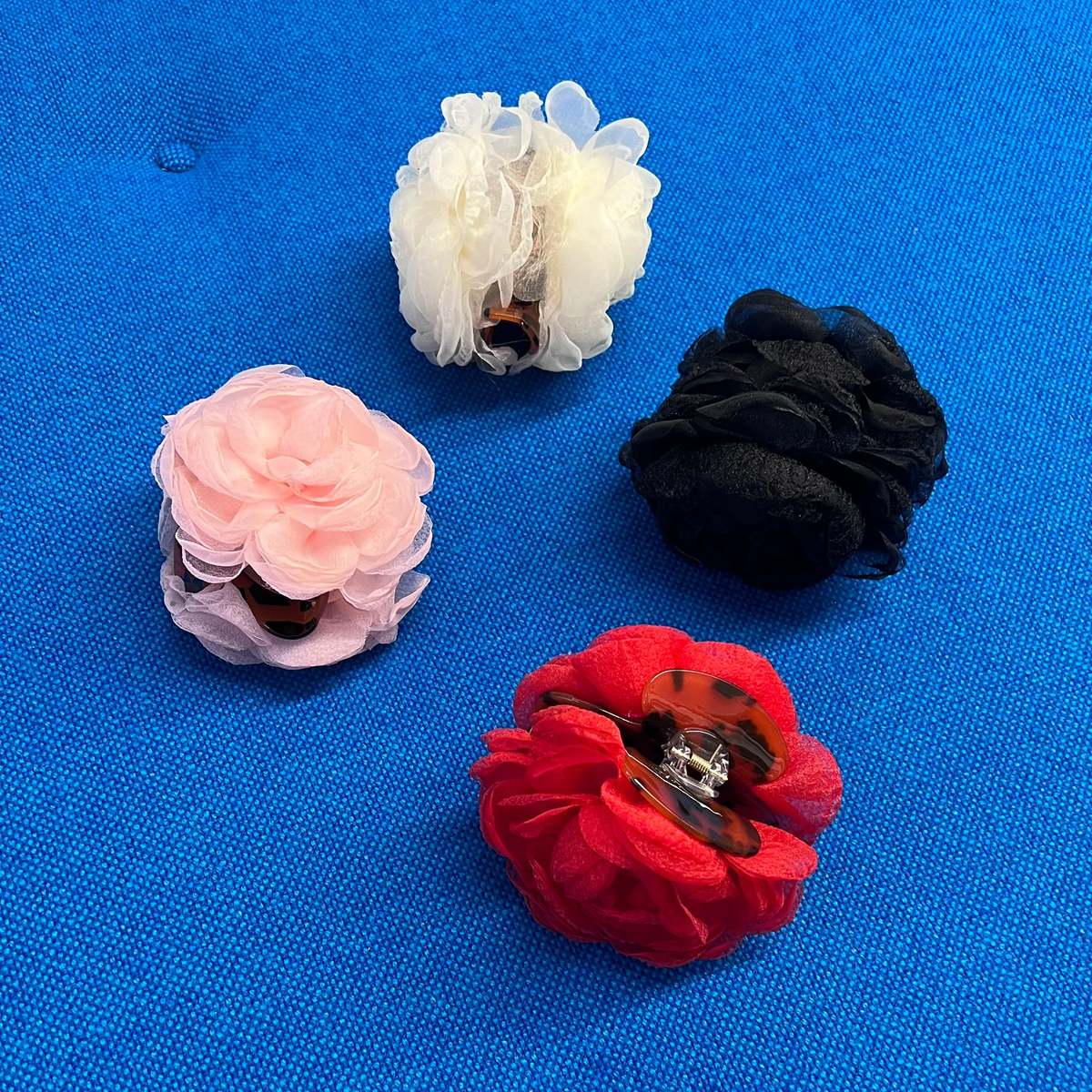 Tulle Rosie Hair Clip in Pale Pink | Garmentory