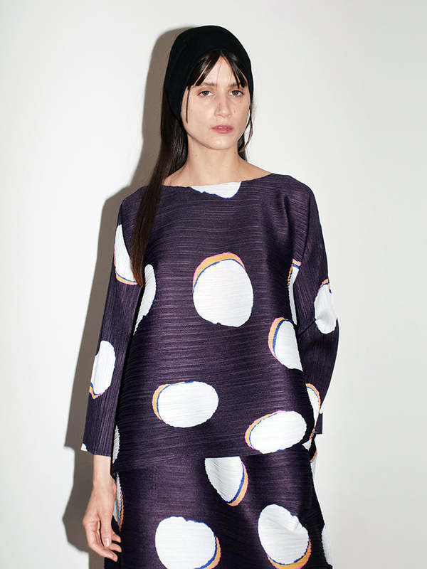 Issey Miyake Bean Dot Top - Purple/White Dot | Garmentory