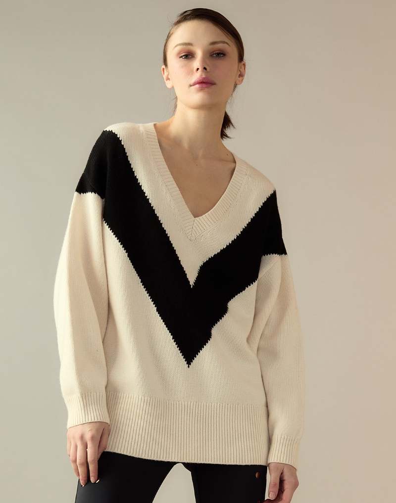 Cynthia Rowley Collegiate V-Neck Sweater White/Black