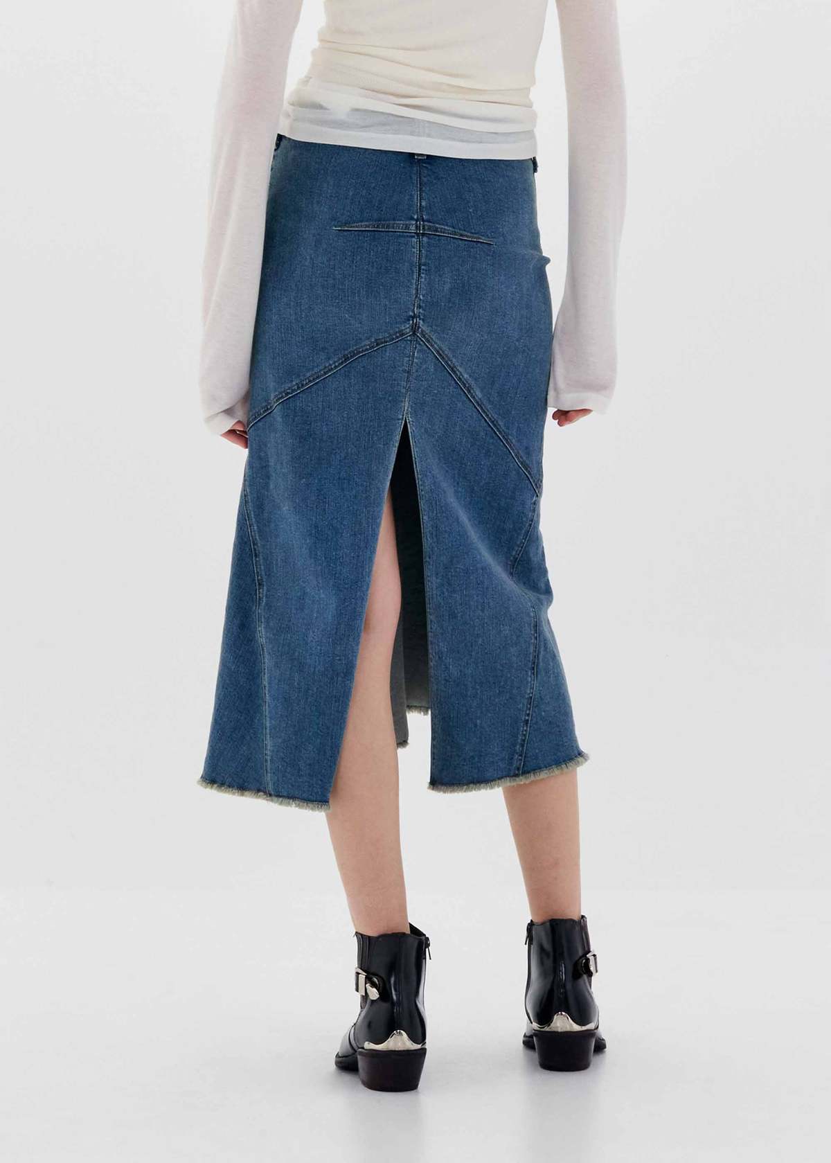 ★ ★ Flared denim skirt T22F1NSC050WT21A7 Flared denim skirt T22F1NSC050WT21A7 Flared denim skirt