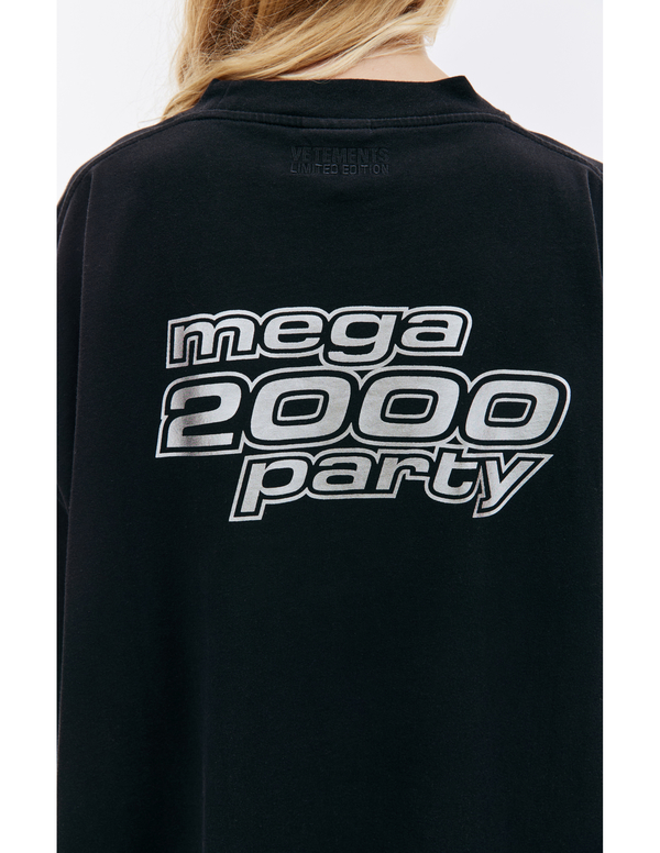 Vetements Y2K printed t shirt - Black | Garmentory