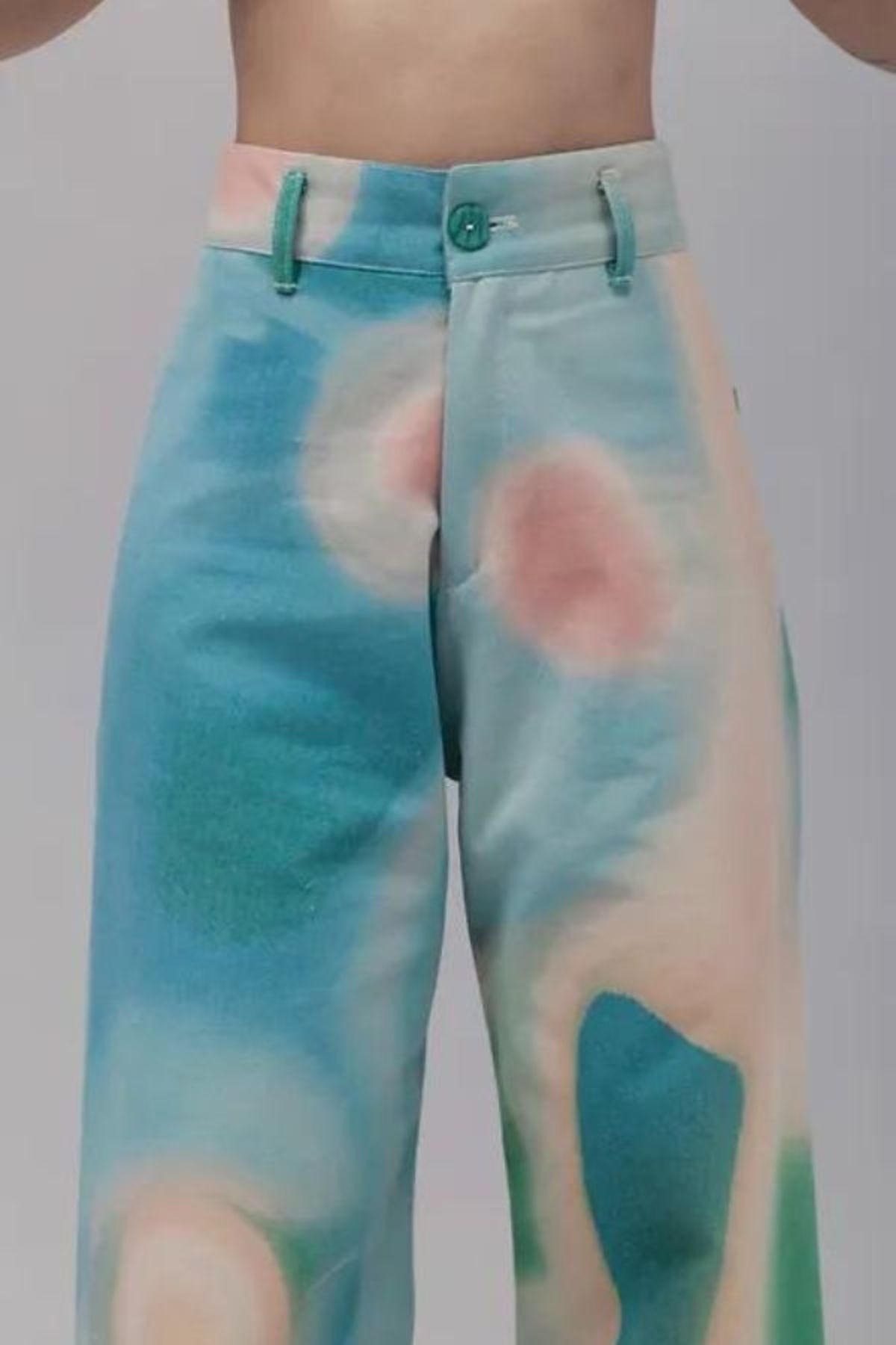 Martín Across Korok Trousers - Image 3 of 3