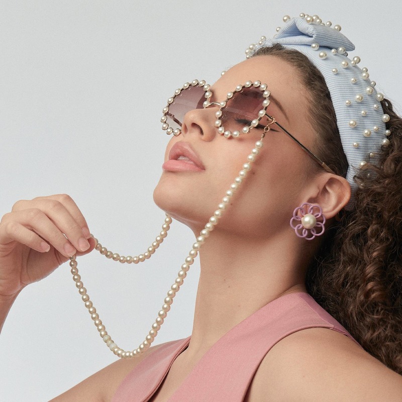 Lele Sadoughi Pearl Elton Sunglasses - Pearl | Garmentory display picture 3