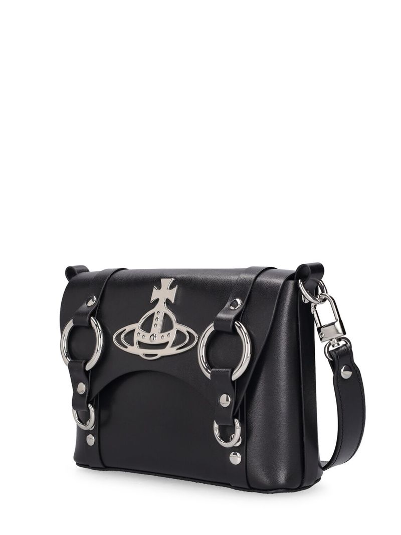 【送料&関税込】Vivienne Westwood Black Synthetic Leather Sm Leather handbag Vivienne Westwood Black in Leather - 26918807