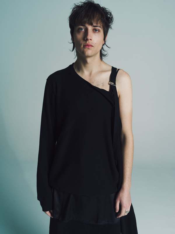 トップス The Soloist crewneck sweatshirt black TAKAHIROMIYASHITA The Soloist. Drop Shoulder Crewneck