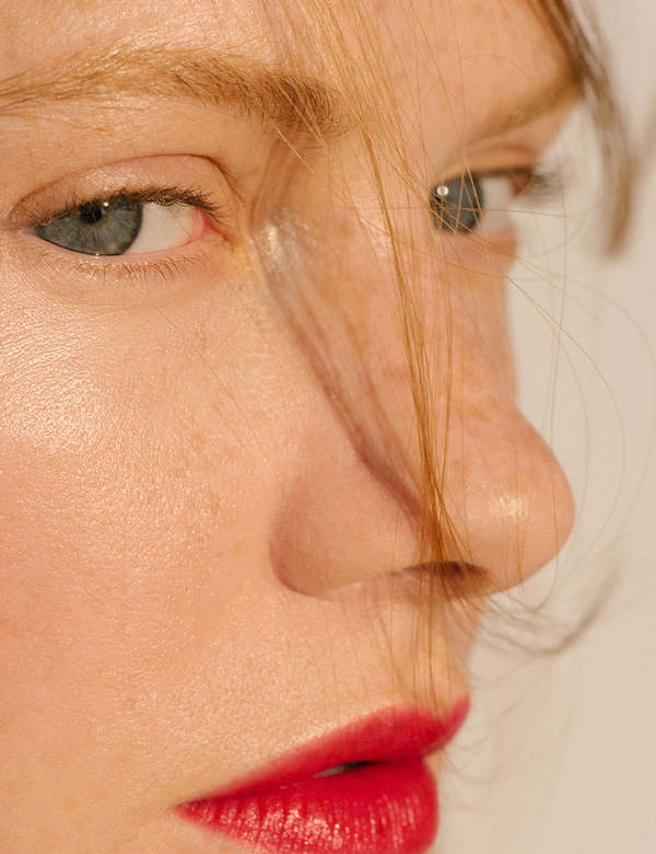 Manasi7 All Over Colour Alizarin