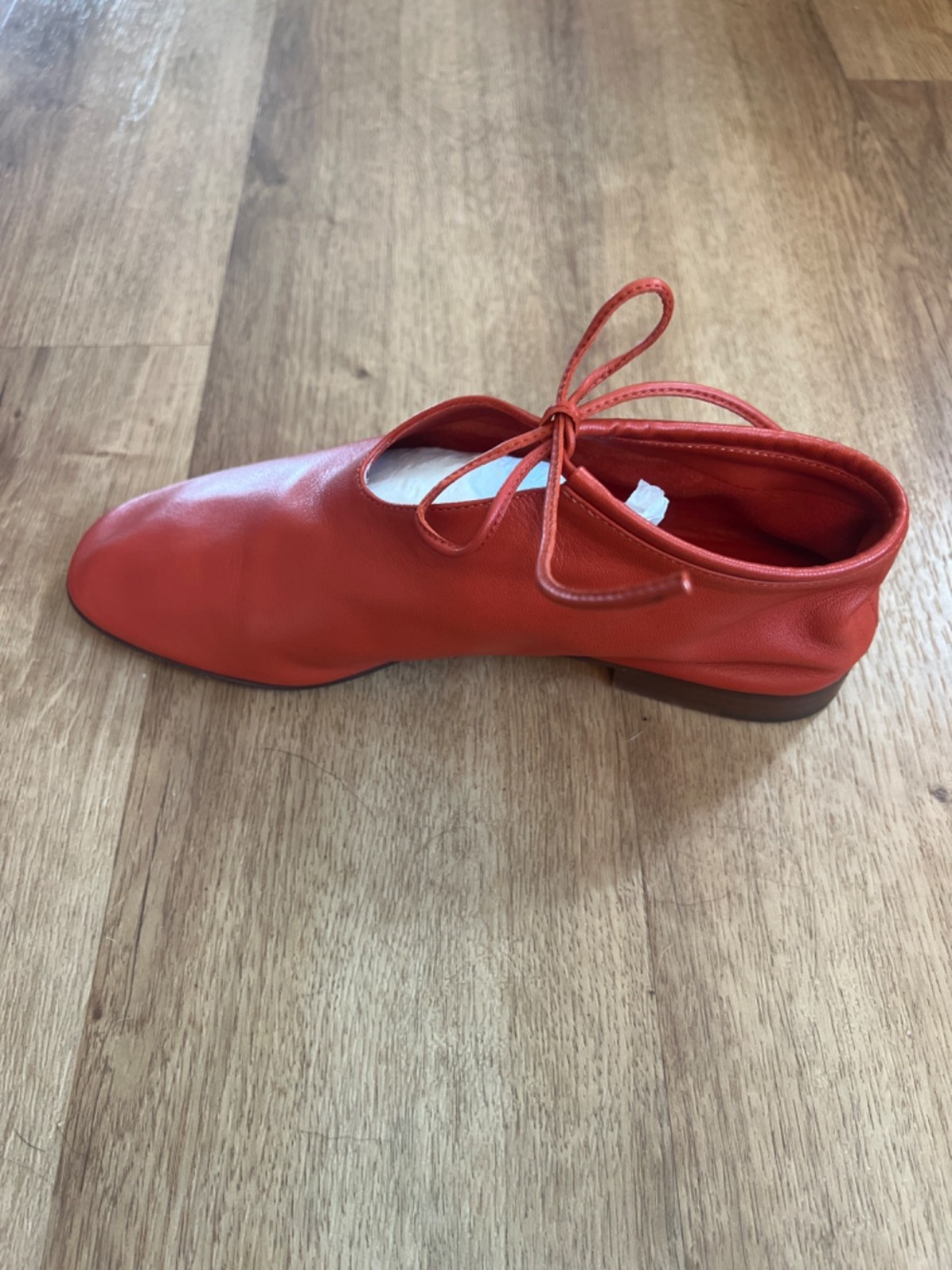 Tulipe Flats - Image 1 of 6