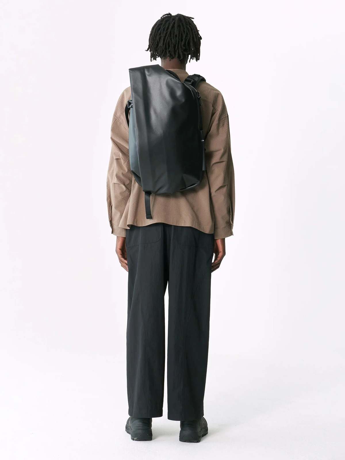Isar M Raven Black Backpack | Garmentory