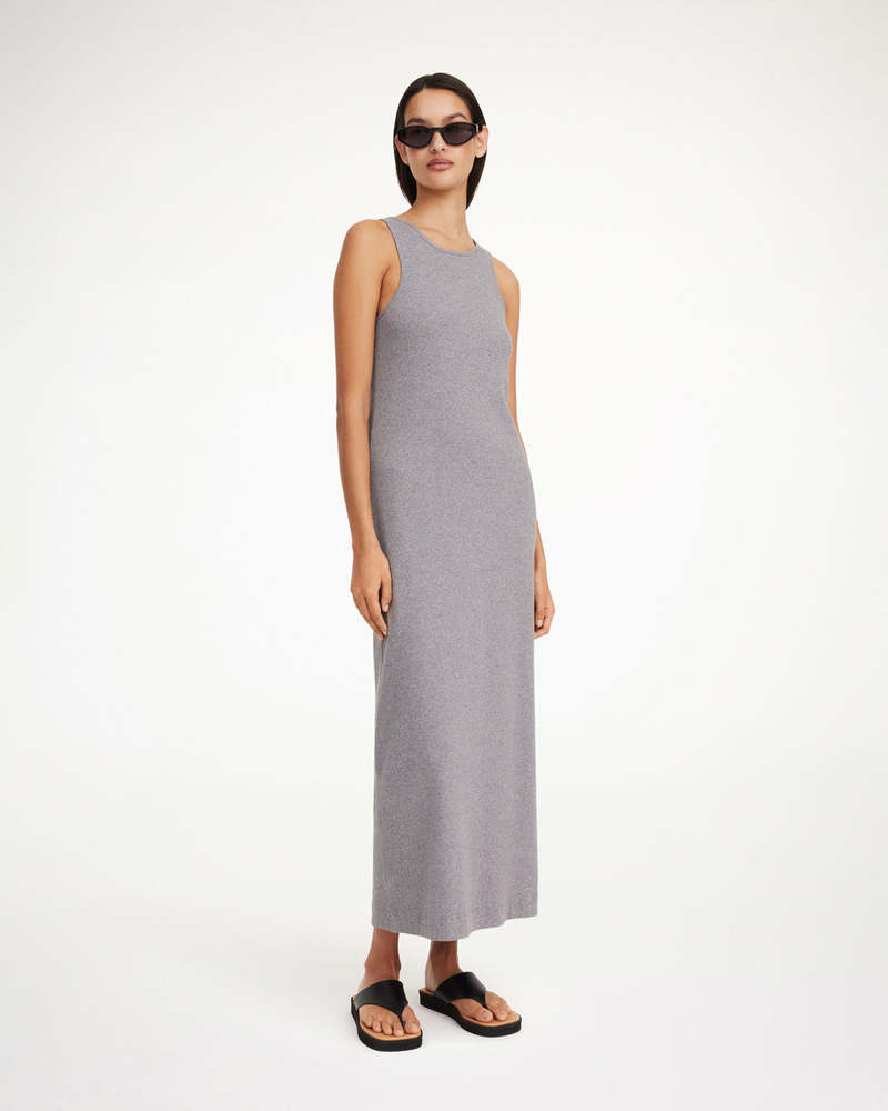 【関税込み】By Malene Birger グレー Lovelo マキシワンピース By Malene Birgerのグレー Lovelo マキシワンピースがセール中