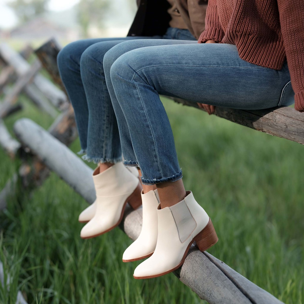Nisolo Heeled Chelsea Boot - Bone | Garmentory