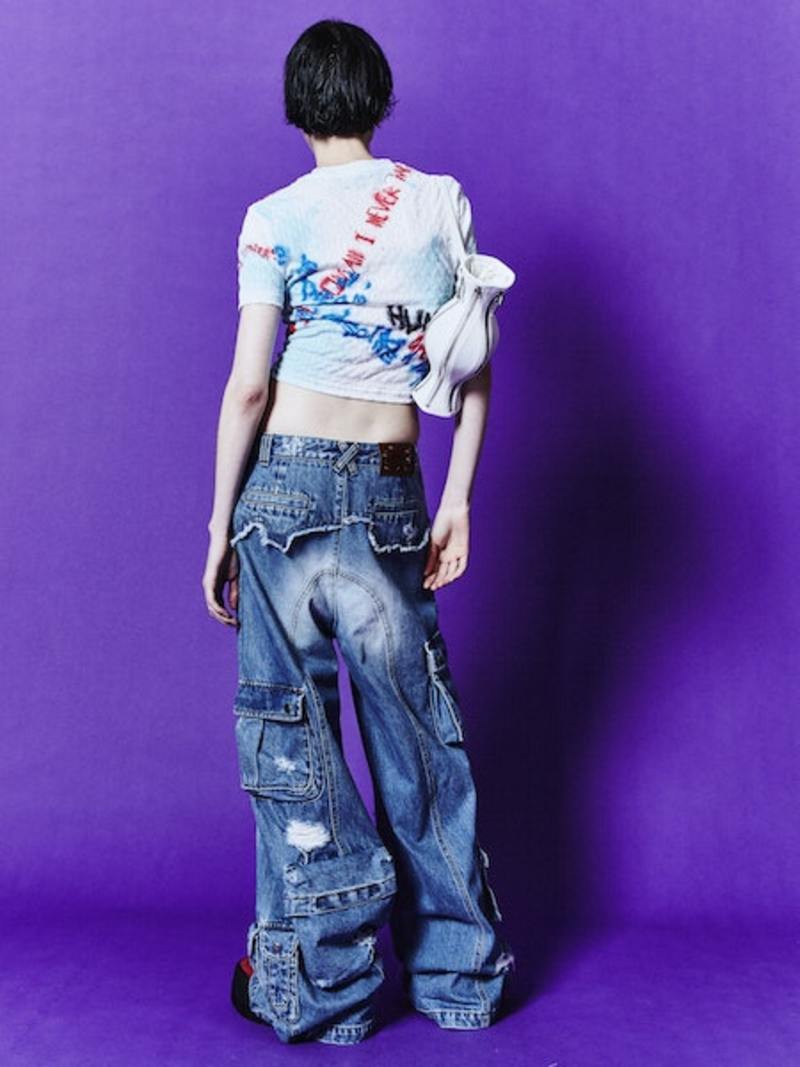 Tシャツ・カットソー [ANDERSSON BELL] JENNY SPRAYED LETTERING T-SHIRT : White ANDERSSON BELL Jenny Sprayed Lettering T-Shirt - White