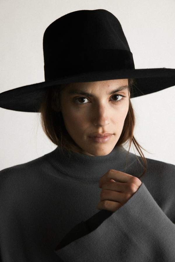 Janessa Leone Black Wide-Brim Fedora Hat Simone Hat | Janessa Leoné – Janessa Leone main image 4