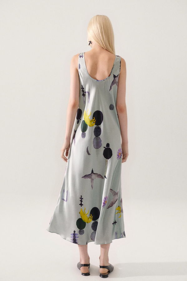 Silk Laundry SCOOP NECK DRESS - PROTECTION