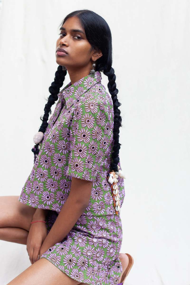 Abacaxi Banana Eyelet Ruffle Shorts - Multi