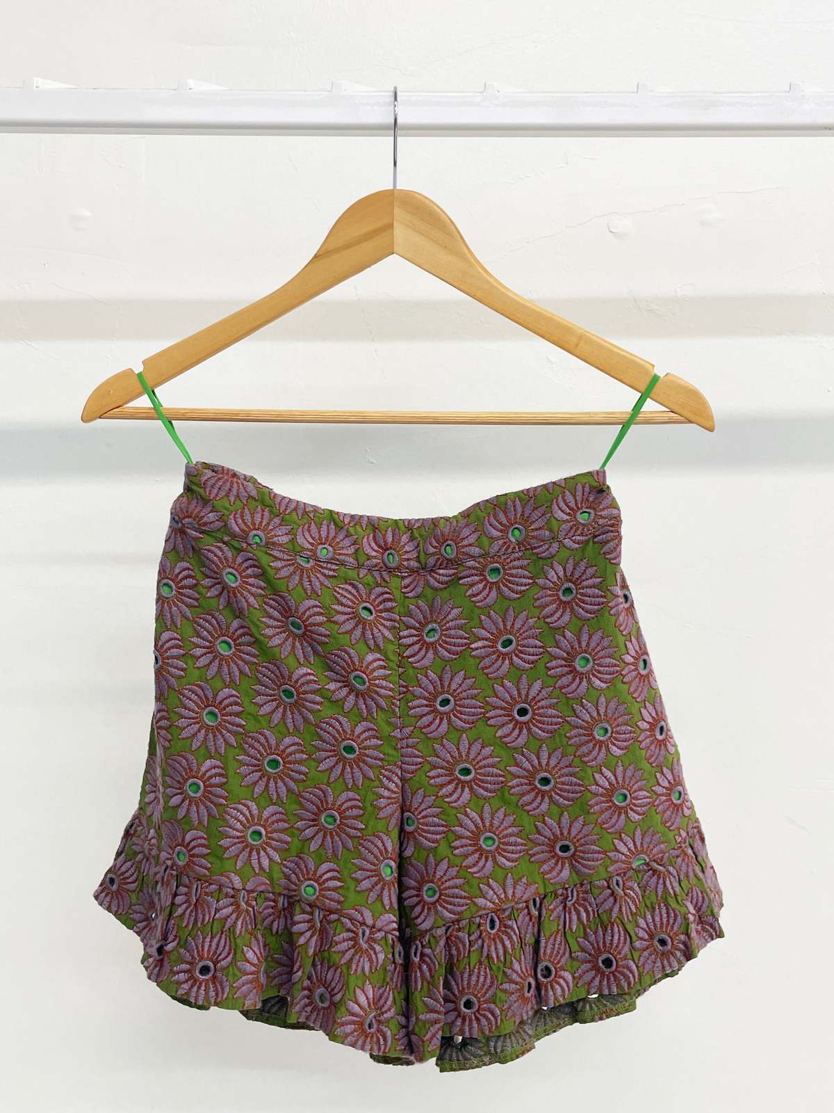 Abacaxi Banana Eyelet Ruffle Shorts - Multi - Image 5 of 5
