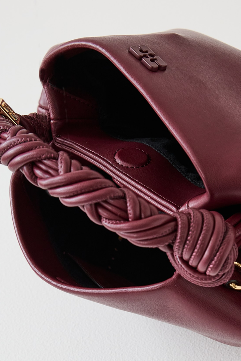 トートバッグ Ganni Bou Bucket Mini Purse - Ganni - Leather - Burgundy Burgundy Small GANNI Bou Bag | GANNI US
