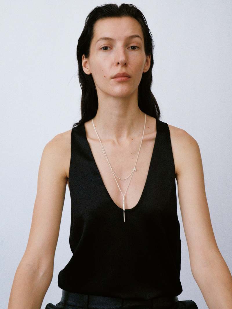 OLIO E ACETO Long Tusk Necklace - Matte White