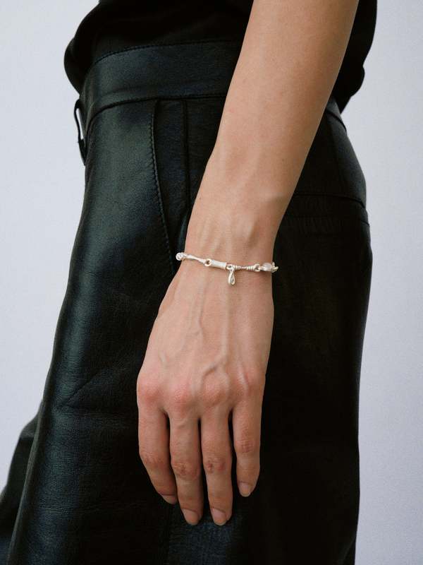 OLIO E ACETO Spiral Bracelet - Matte White