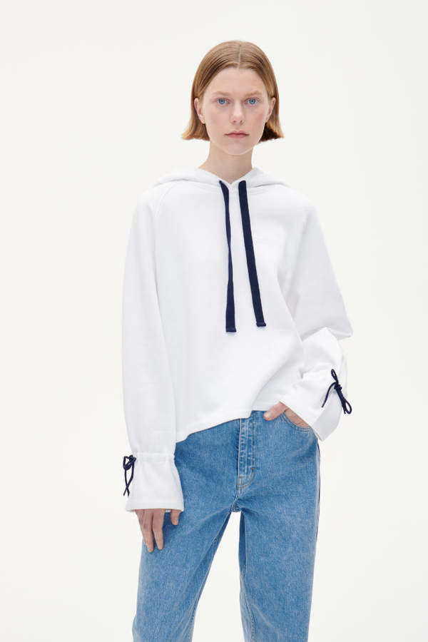 BAUM UND PFERDGARTEN/スウェットフーディ BAUM UND PFERDGARTEN/スウェットフーディ