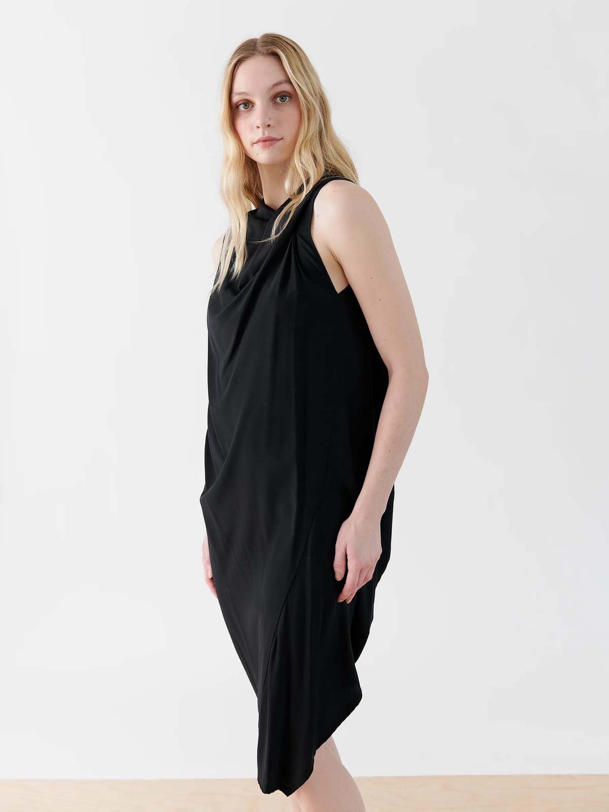 zero + maria cornejo Twist Silk Charmeuse Shoulder Ibit Dress - Black - Image 3 of 5