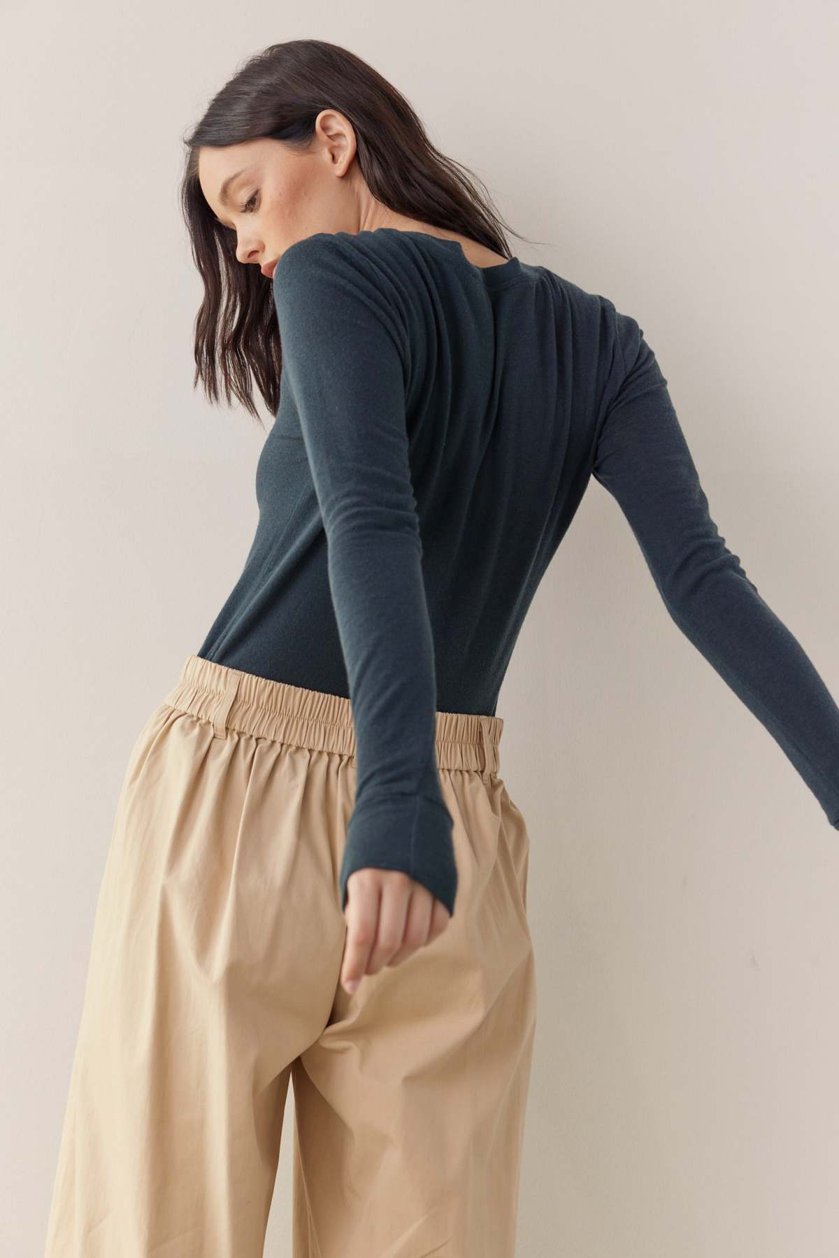 Amente Wool Tencel Blend Crew Neck Top - Forest - Image 7 of 9