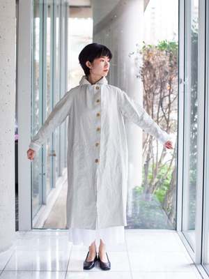 H+ HANNOH WESSEL ホワイト　ロングコート　36 H+ Hannoh Wessel Maya Coat - Natural | Garmentory