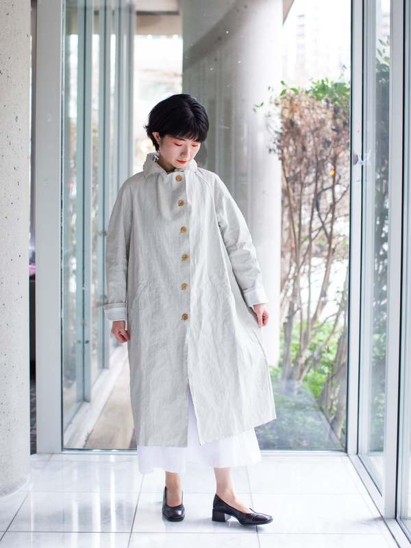 H+ HANNOH WESSEL ホワイト　ロングコート　36 H+ Hannoh Wessel Maya Coat - Natural | Garmentory