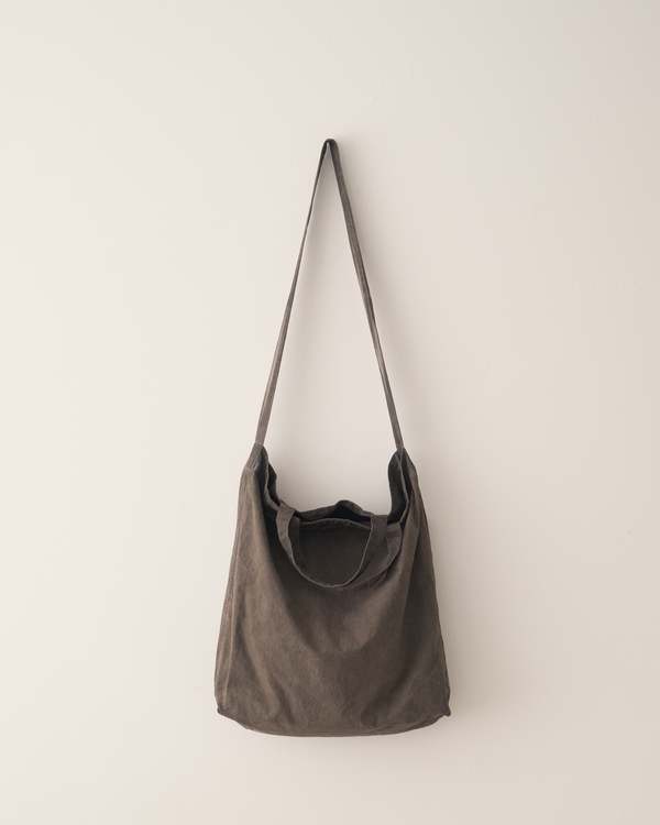 YOKO SAKAMOTO Researcher Bag　KAKISHIBU Yoko Sakamoto Researcher Bag, Kakishibu – Glasswing