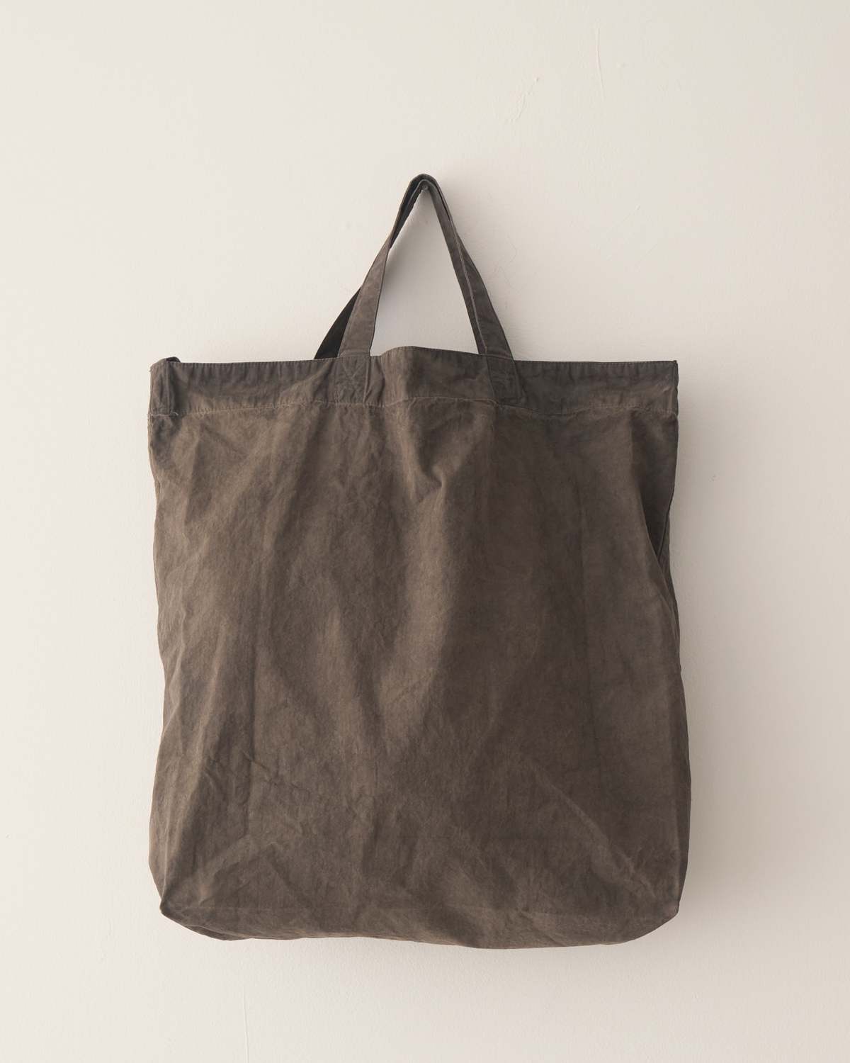 YOKO SAKAMOTO Researcher Bag　KAKISHIBU Yoko Sakamoto Researcher Bag, Kakishibu – Glasswing